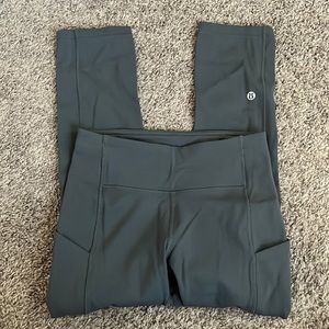lululemon cropped leggings Size 2